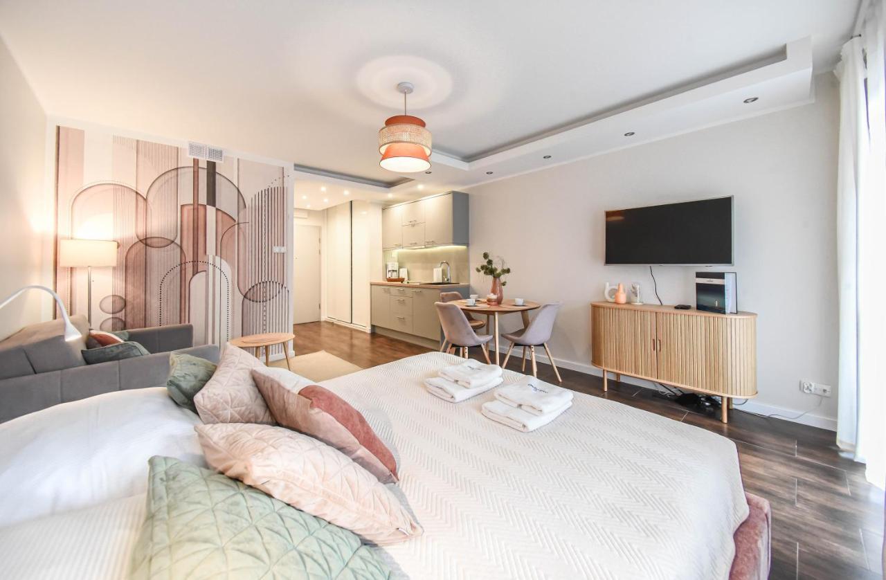 Apartamenty Na Wyspie - Villa Park - Parking سفينويتشي المظهر الخارجي الصورة