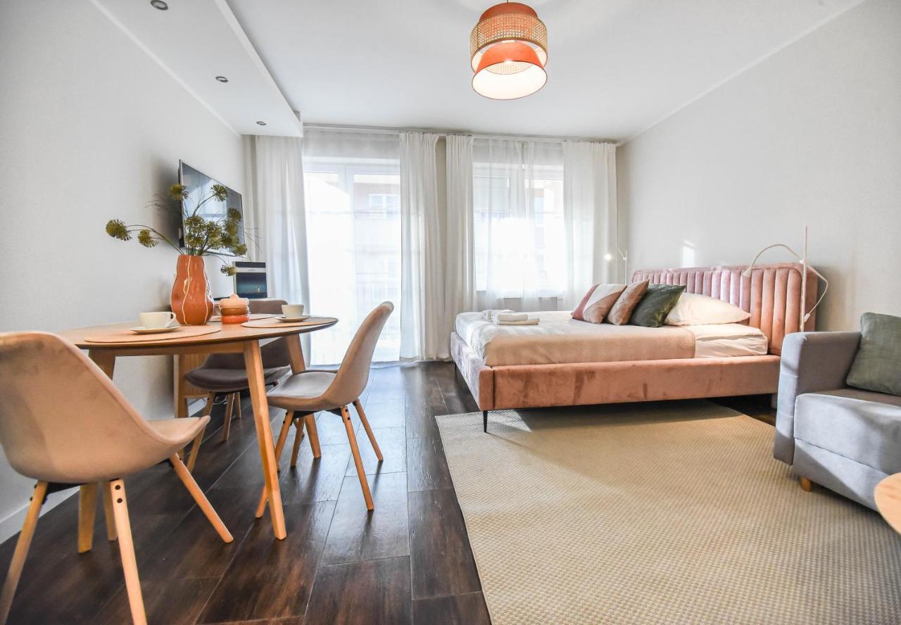 Apartamenty Na Wyspie - Villa Park - Parking سفينويتشي المظهر الخارجي الصورة