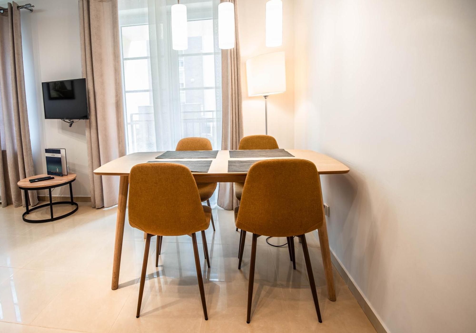 Apartamenty Na Wyspie - Villa Park - Parking سفينويتشي المظهر الخارجي الصورة