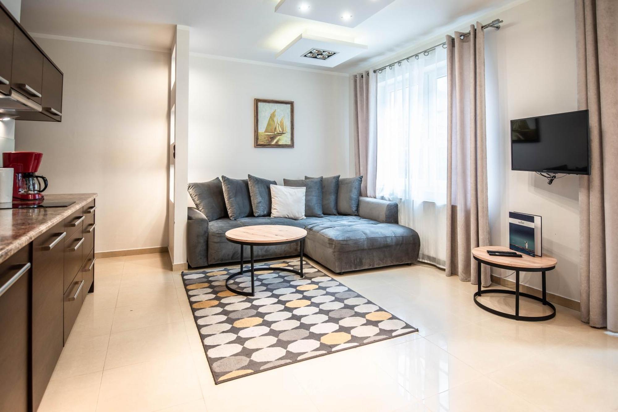 Apartamenty Na Wyspie - Villa Park - Parking سفينويتشي المظهر الخارجي الصورة