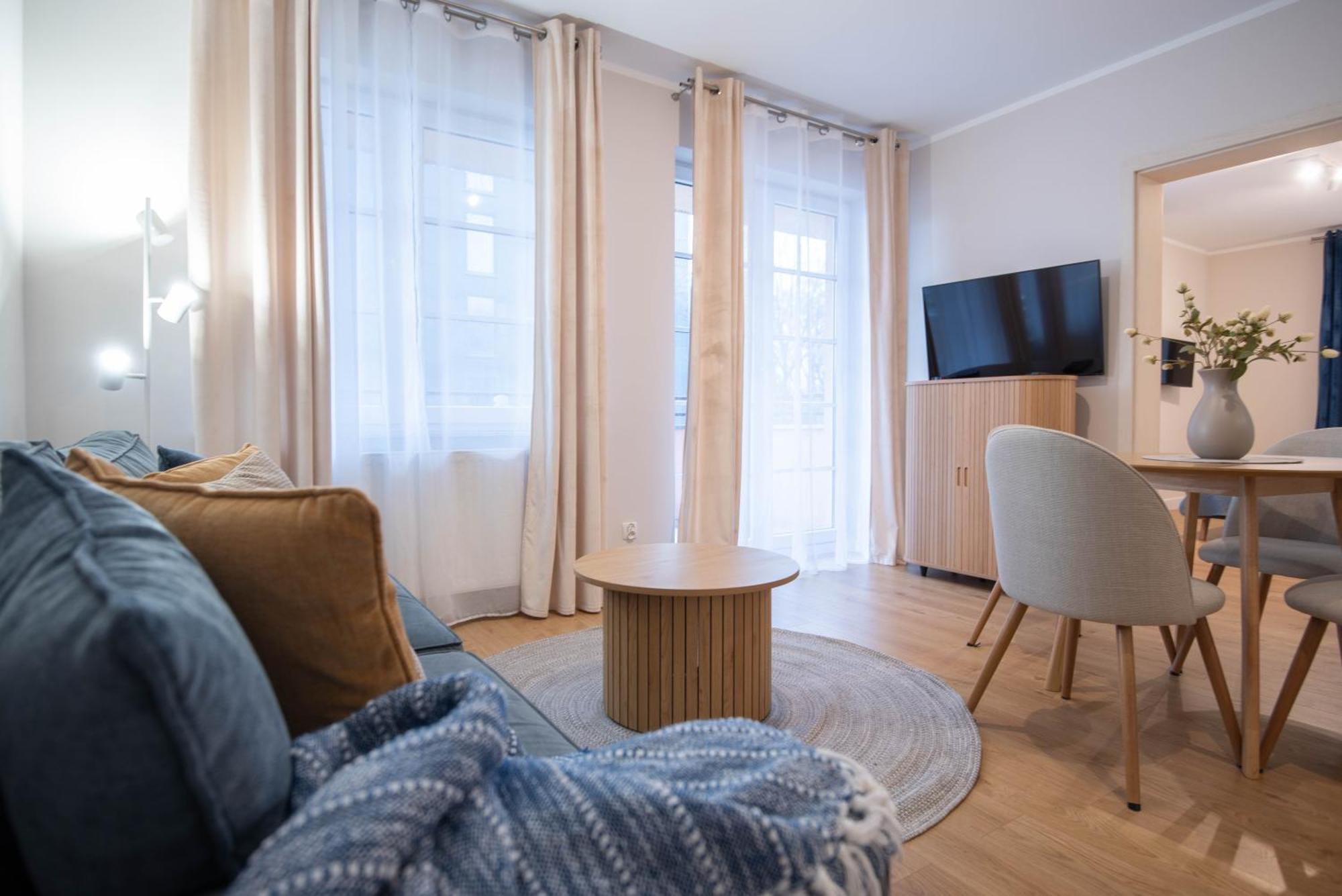 Apartamenty Na Wyspie - Villa Park - Parking سفينويتشي المظهر الخارجي الصورة