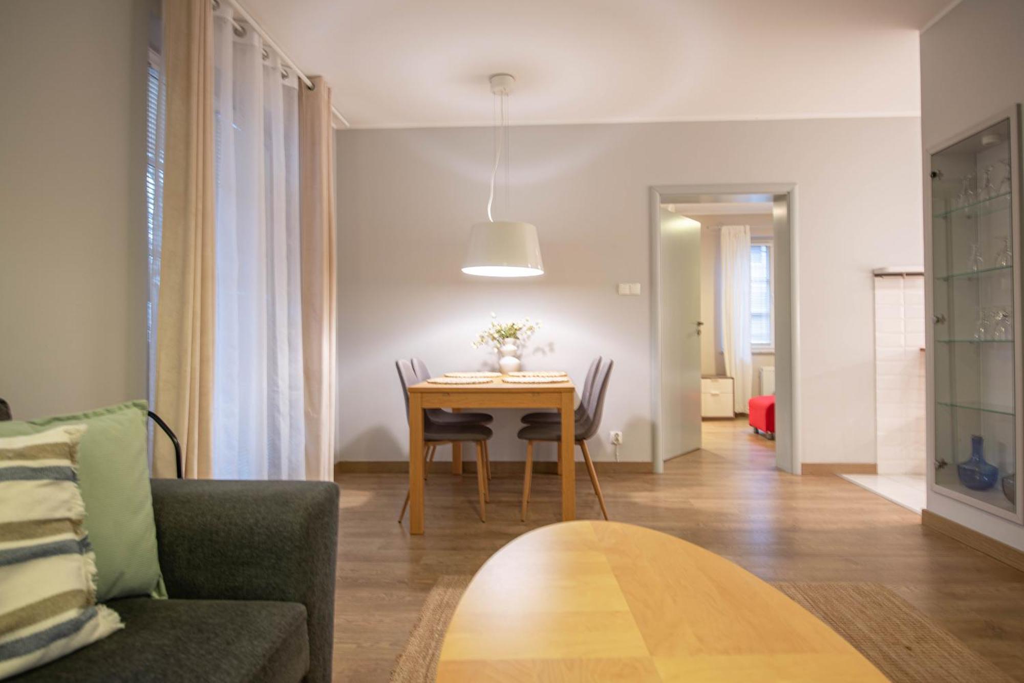 Apartamenty Na Wyspie - Villa Park - Parking سفينويتشي المظهر الخارجي الصورة